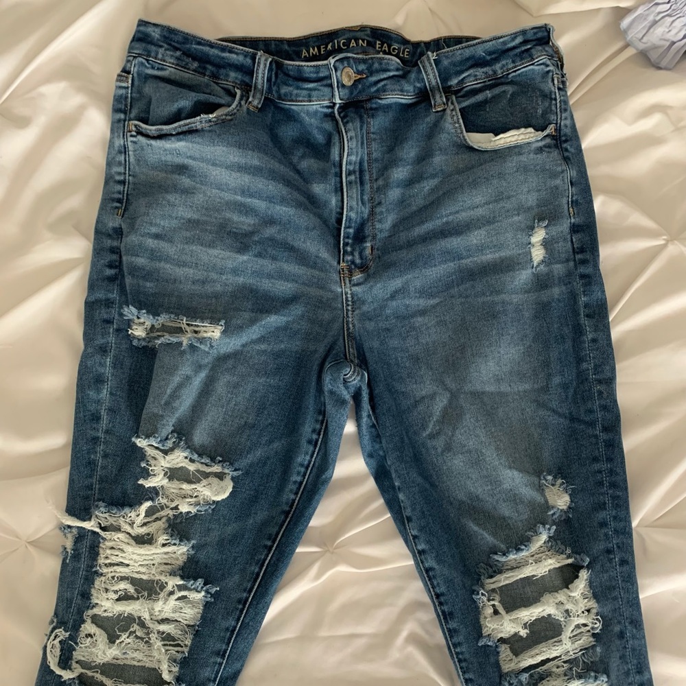AMERICAN EAGLE Next Level Stretch Distressed Skinny Jeans